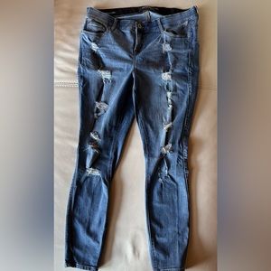 Torrid Women's Size 18R Jeans Bombshell Skinny Distressed Blue EUC